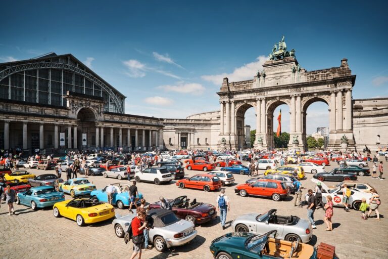 Cars & Coffee Youngtimers Edition bij Autoworld