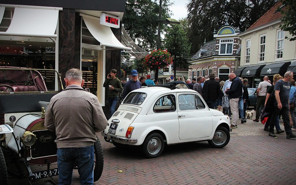 Oldtimerdag Burgum 2026. Tien met een griffel