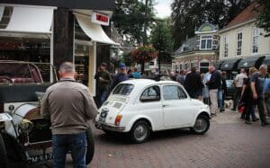 Oldtimerdag Burgum 2026. Tien met een griffel