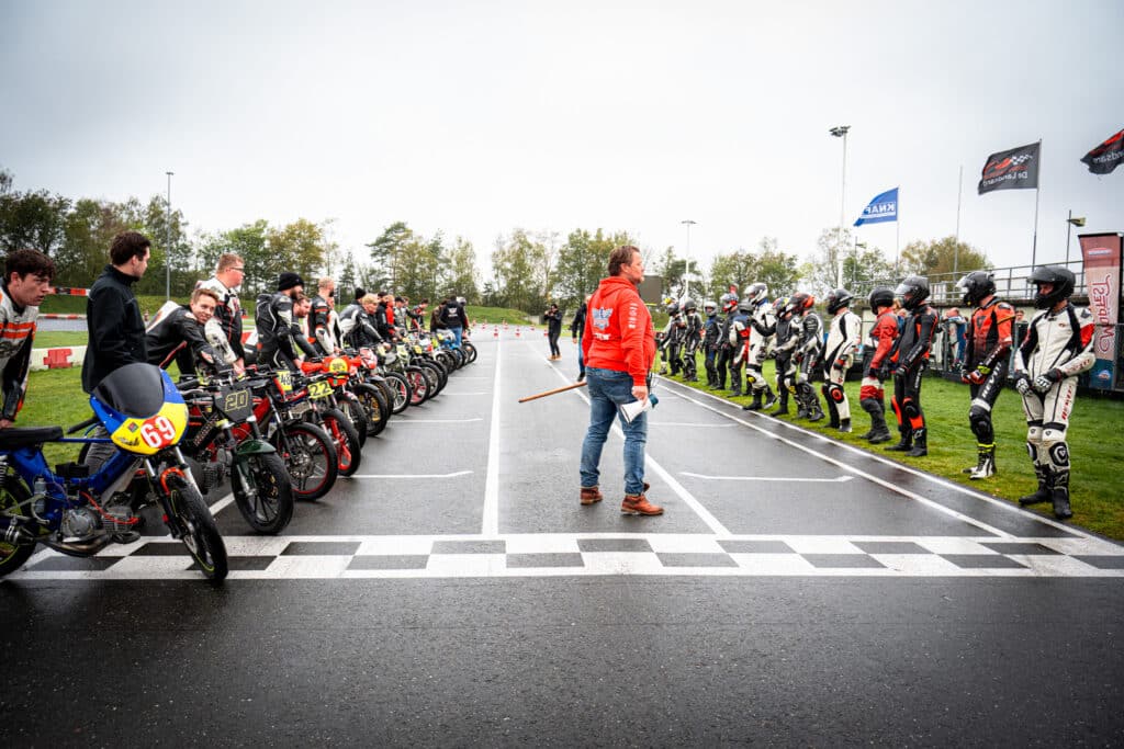 MopFest 4-uurs brommerrace Eindhoven