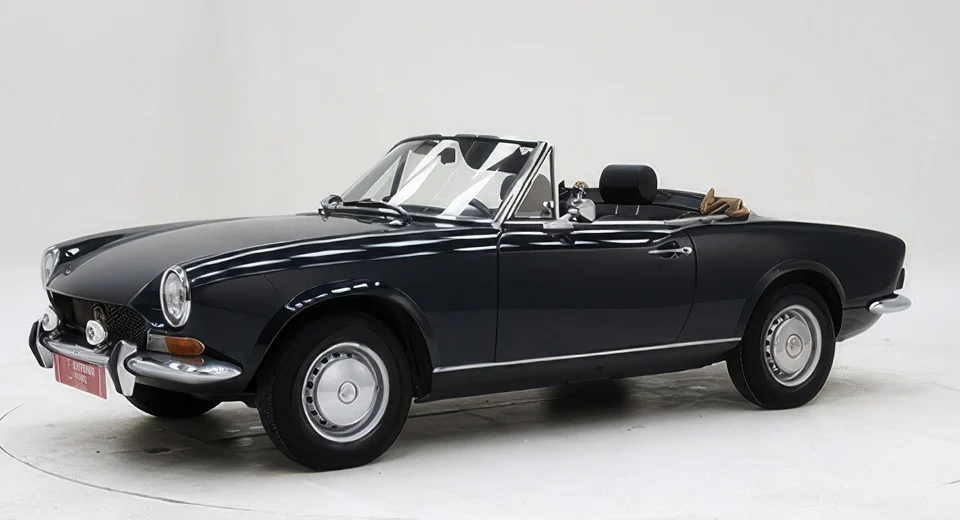 Fiat 124 Spider