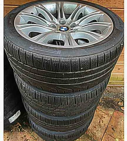 Parts: 4 BMW M rims