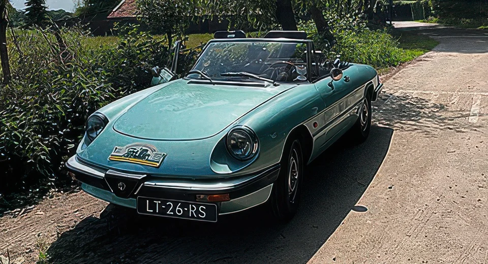 Alfa Romeo Spider