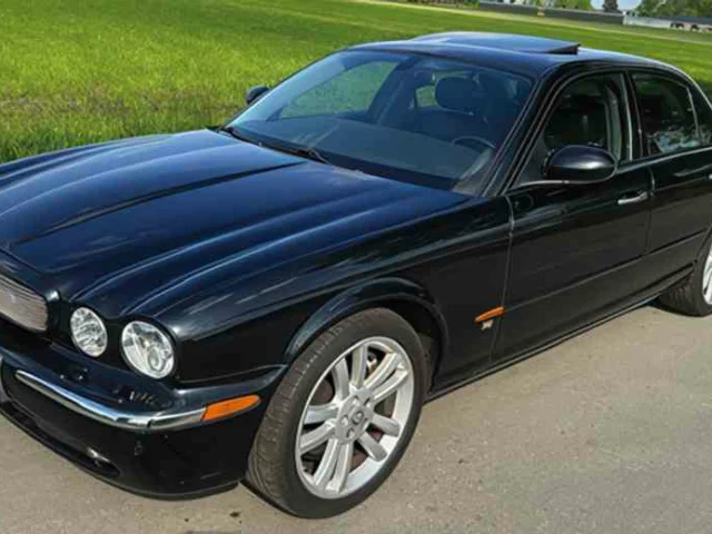 XJR