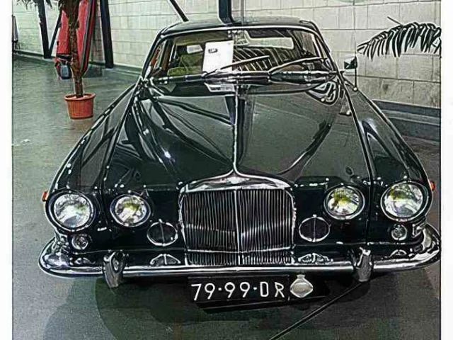 Jaguar 420G