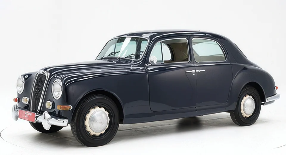 Lancia Aurelia B12